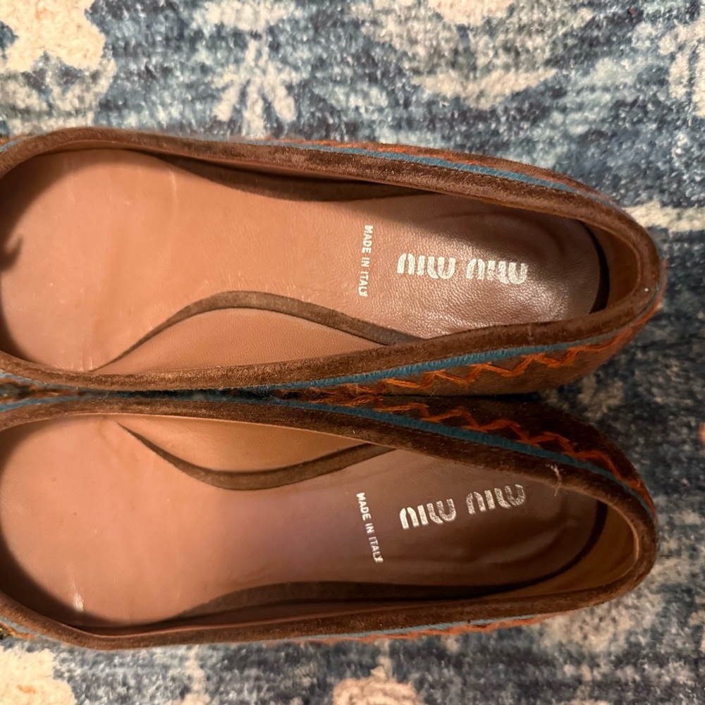 Miu Miu Brown Suede Flats - Picture 2 of 6